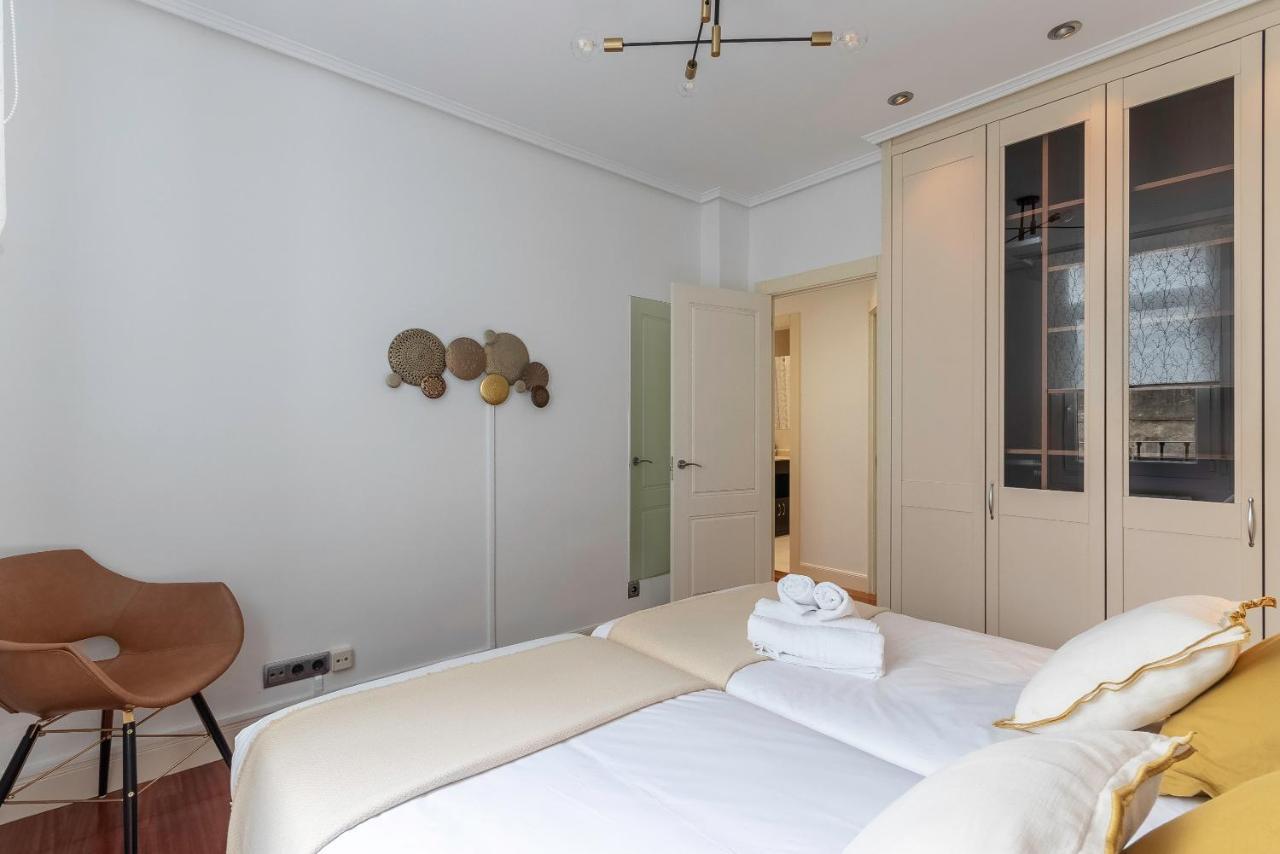Apartamento La Alameda De Indautxu Bilbao Eksteriør billede